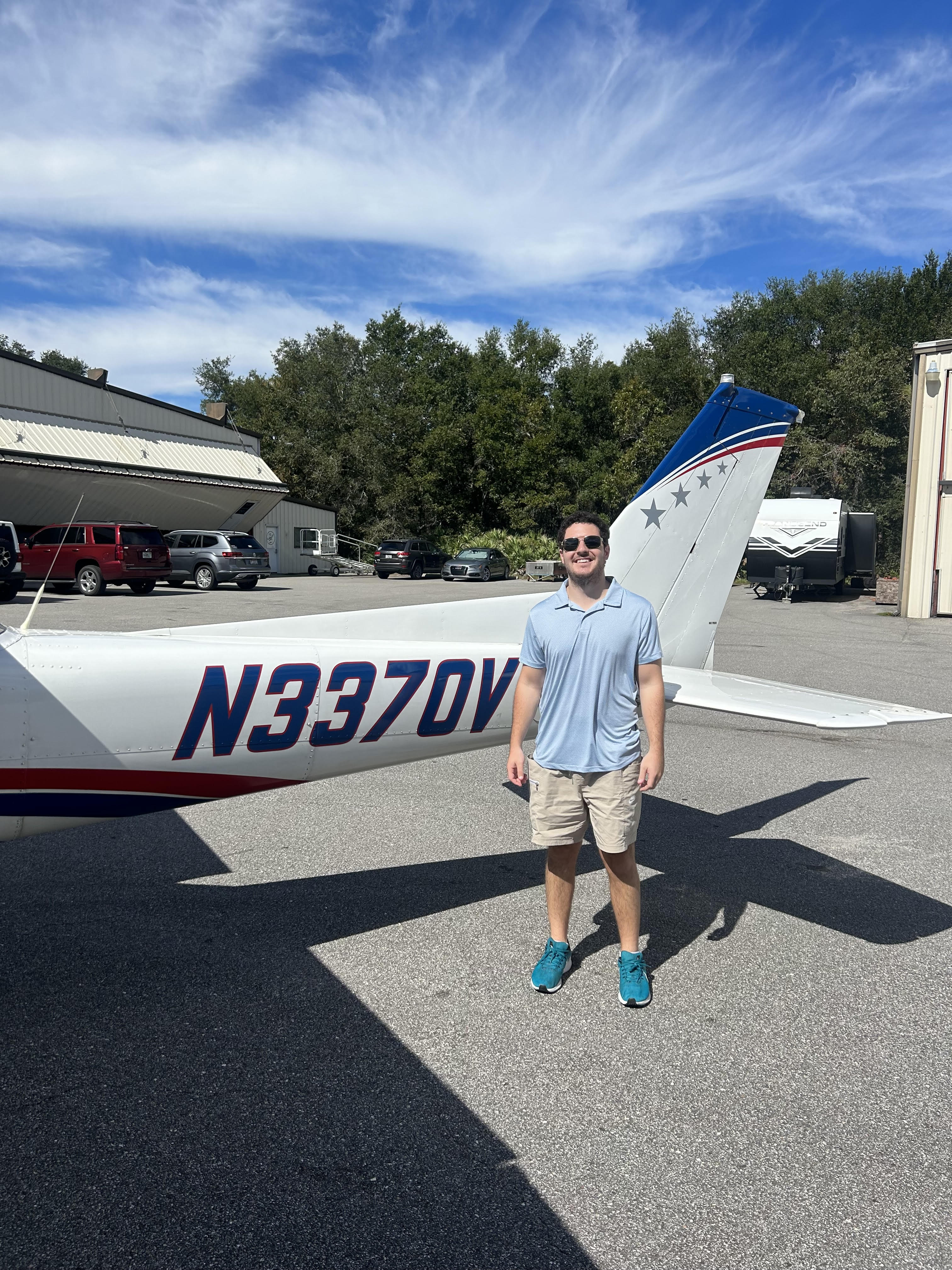 Trey Oliver, CFI headshot